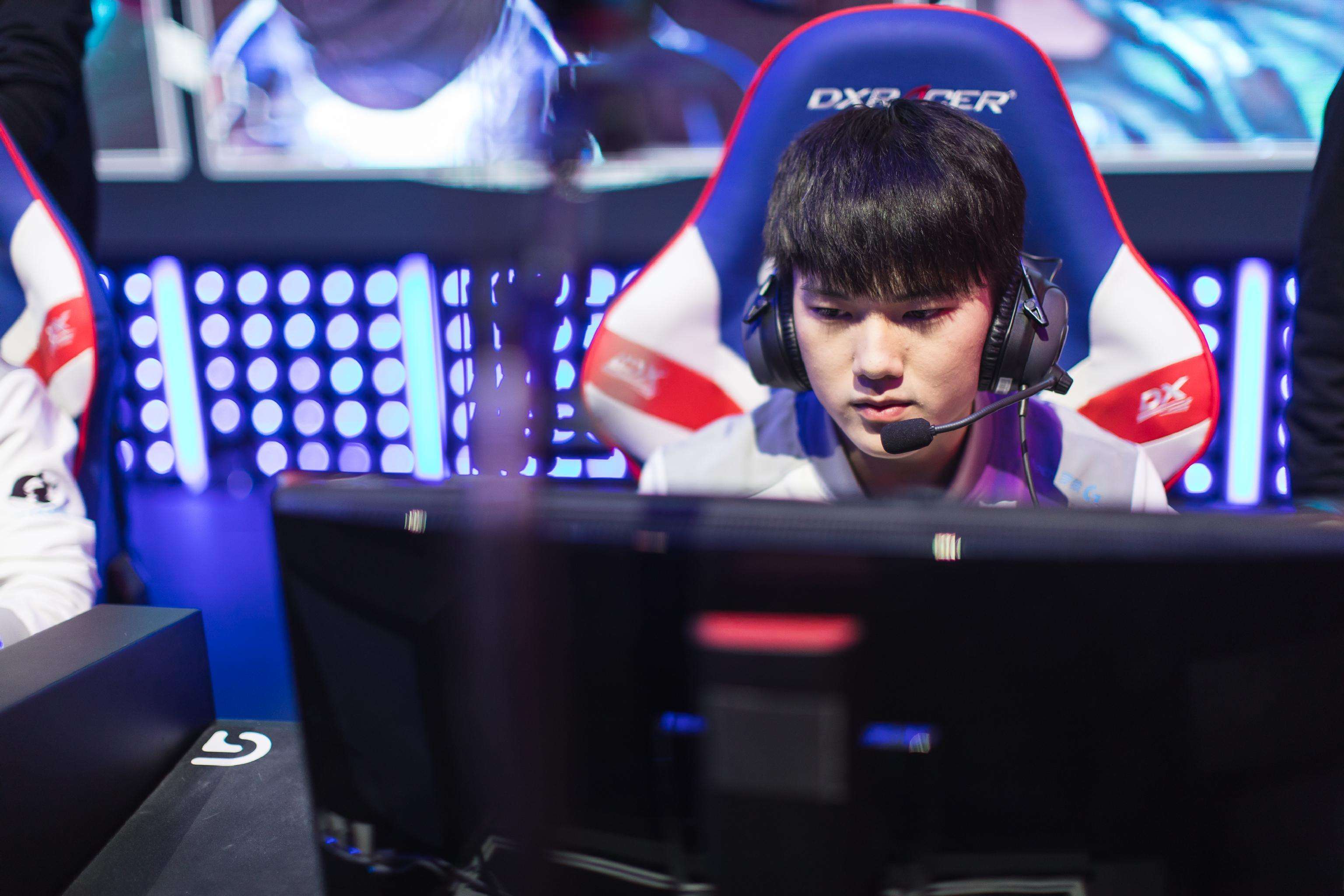 九游中国官网-IG教练压力巨大！，JackeyLove遭遇二十持续失利再创辉煌时刻的简单介绍-九游中国官网